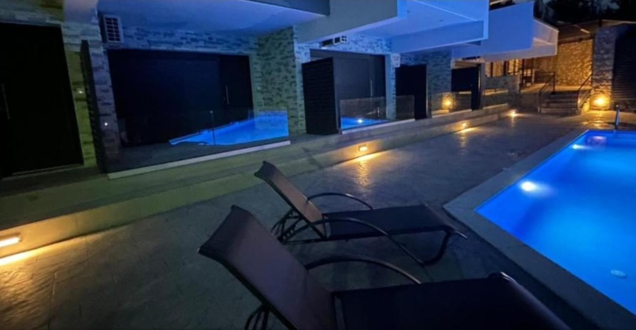 Amelia Luxury Suite 니키아나 외부 사진